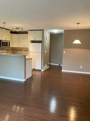 9511 102nd Ave #1A — Photo 6