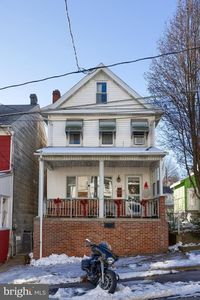 1112 W Spruce St, Coal Township, PA, 17866