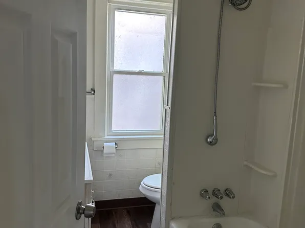 104 Southside Pkwy #2, Buffalo, NY 14220