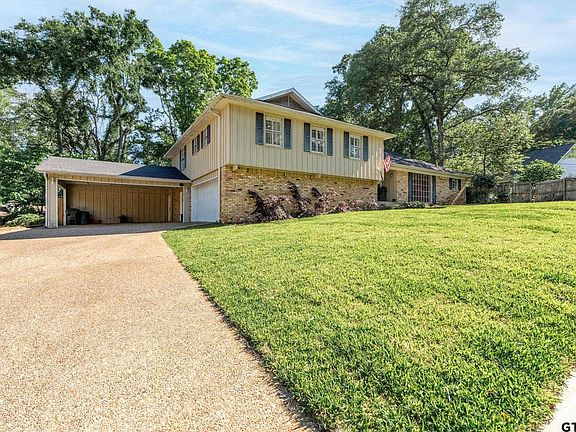 2nd image of 2723 Williamsburg Dr