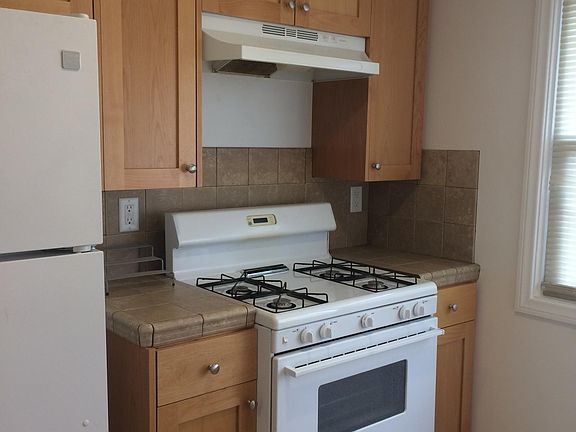 4th image of 5144 Tipton St