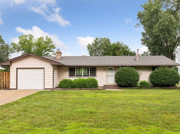 436 12th Ave NW, New Brighton, MN 55112