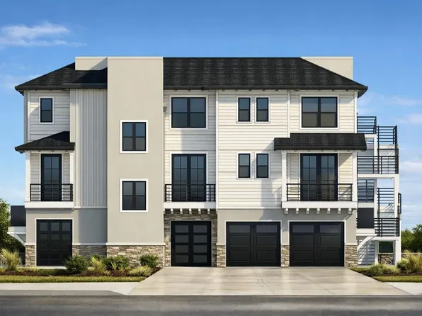 215 82nd St, Holmes Beach, FL 34217