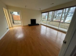 216 Audreys Ct SE, Vienna, VA 22180