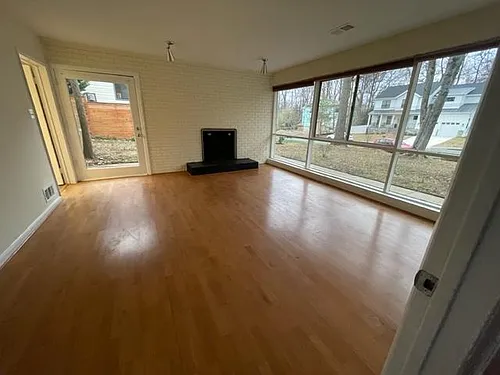 216 Audreys Ct SE Photo 1