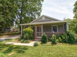 721 Perkins St, Lowell, NC 28098