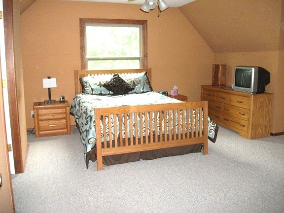 5th image of 2512 W Orleans Dr