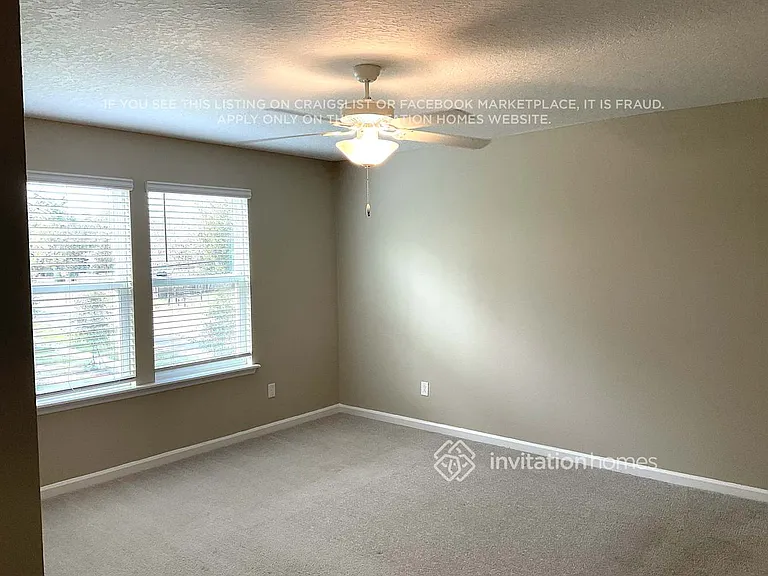 2594 Laylas Way — Photo 6