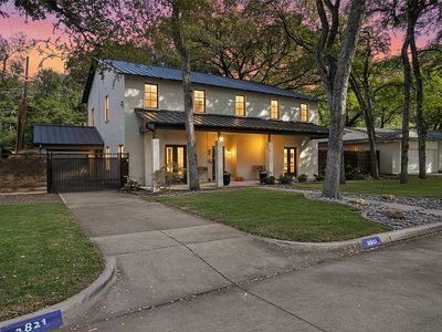 2821 Harlanwood Dr, Fort Worth, TX, 76109