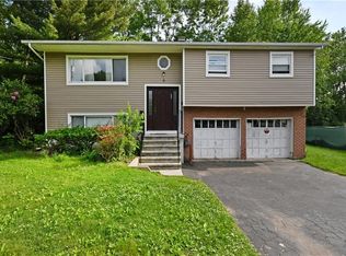 6 Dorset Rd, Spring Valley, NY 10977