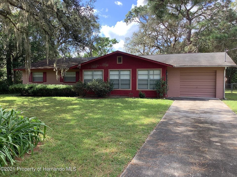 1st image of 34772 Hibiscus Dr
