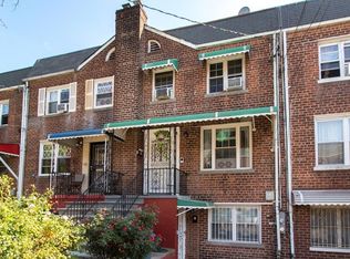 1122 E 215th St, Bronx, NY 10469