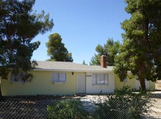 14585 Olive St, Hesperia, CA 92345