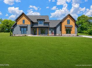 1211 Herbert Dr, Greenback, TN 37742