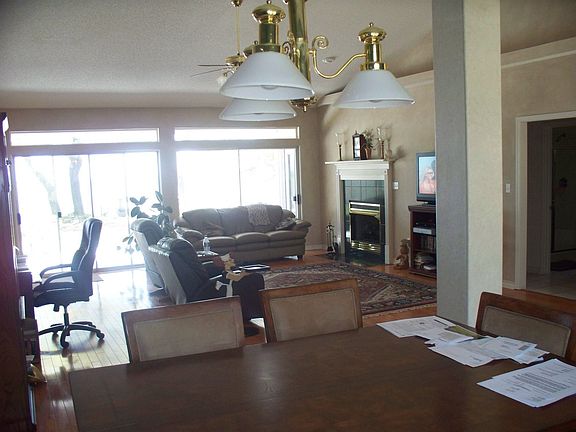 4th image of 5708 E Bay Blvd