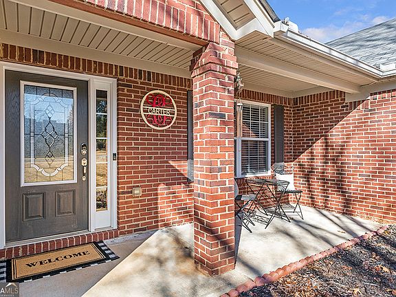 5th image of 69 Red Bud Rd