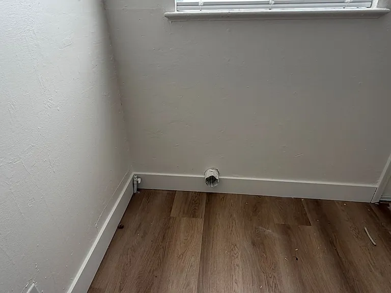 719 E Roosevelt Ave — Photo 6
