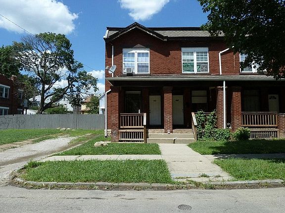 2nd image of 420 E 16th Ave