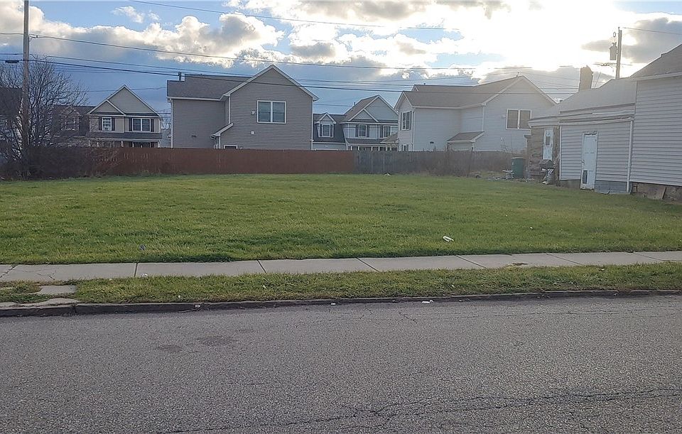 439 Swan St Buffalo, NY, 14204 Apartments for Rent Zillow