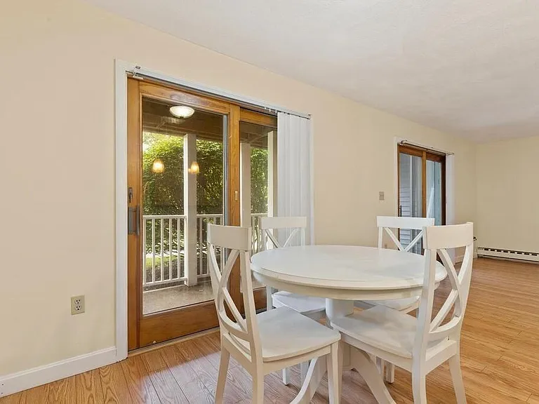 18 Leverett Ave #7 — Photo 7