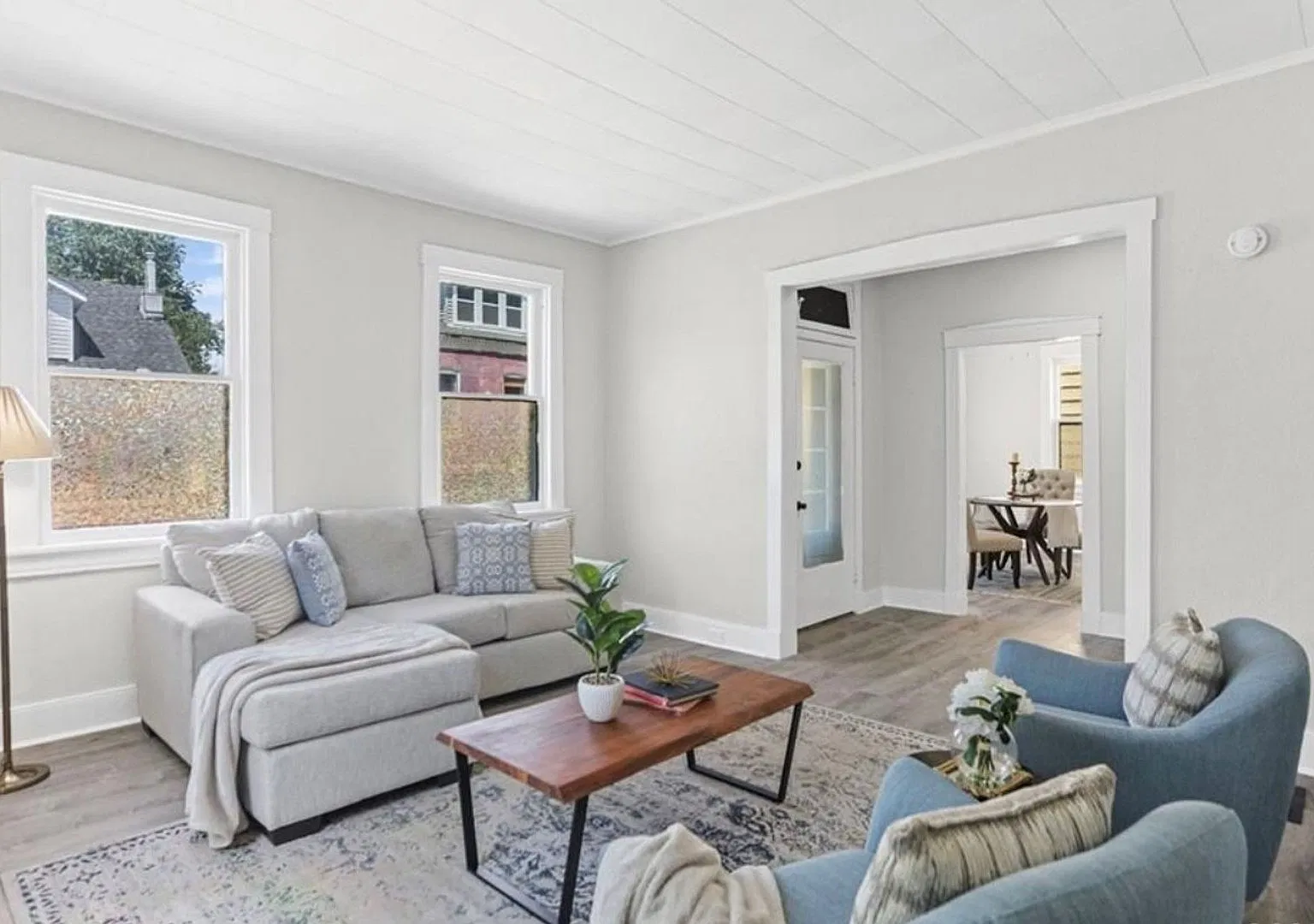 Fully Remodeled 4-Bedroom! — Photo 3