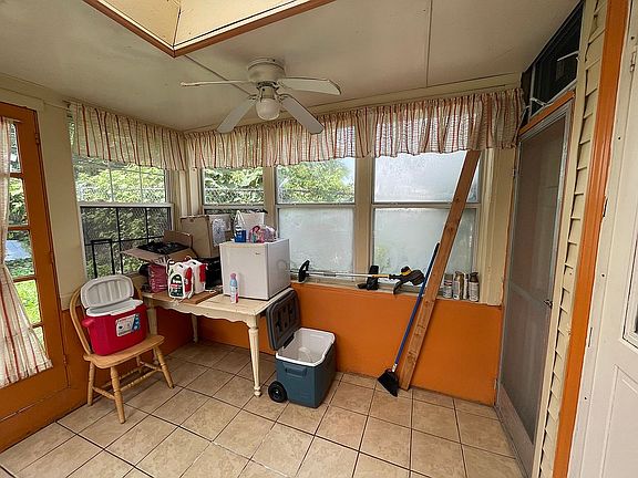 1st floor enclosed backroom