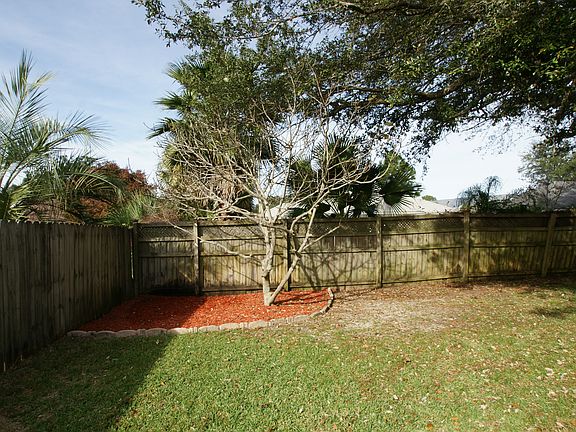 5th image of 7770 Ramona Dr