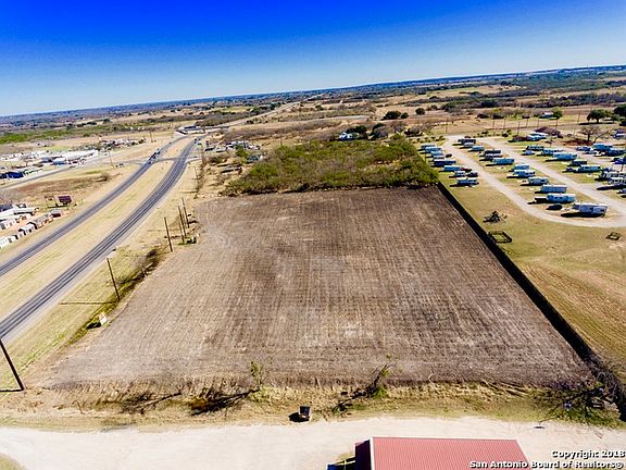 2nd image of 12156 Us Highway 87 E