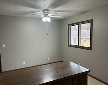 4th image of 327-329 N Beach Dr #333