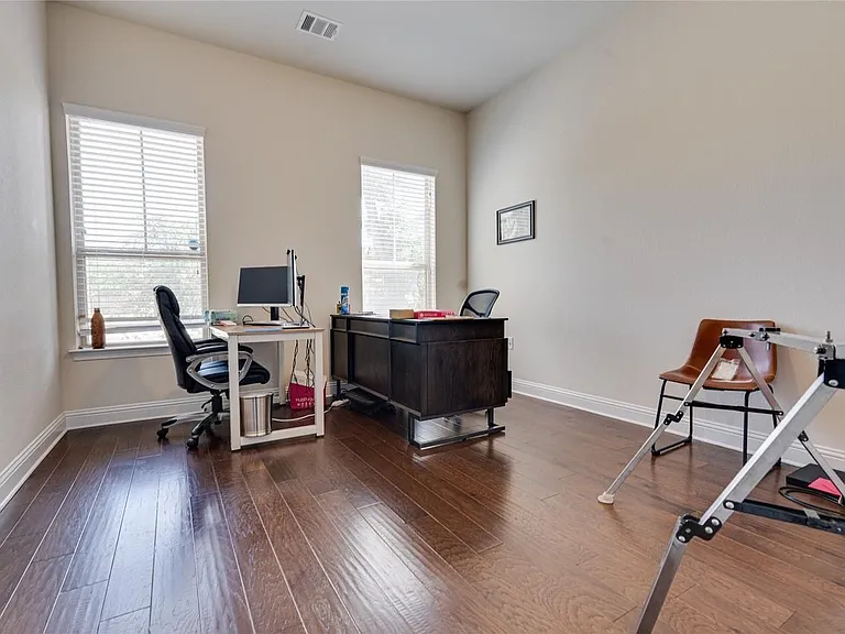 9301 Ivalenes Hope Dr — Photo 18