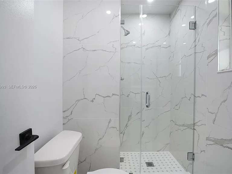 W 72nd Pl — Photo 5
