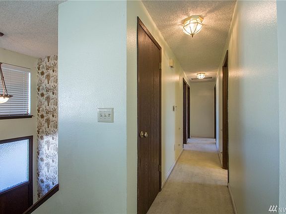 5th image of 4639 S 288th Pl