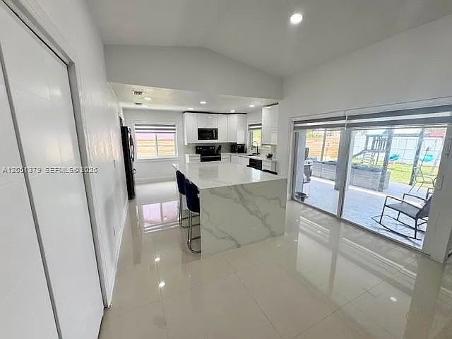 13758 SW 283rd Ter — Photo 3
