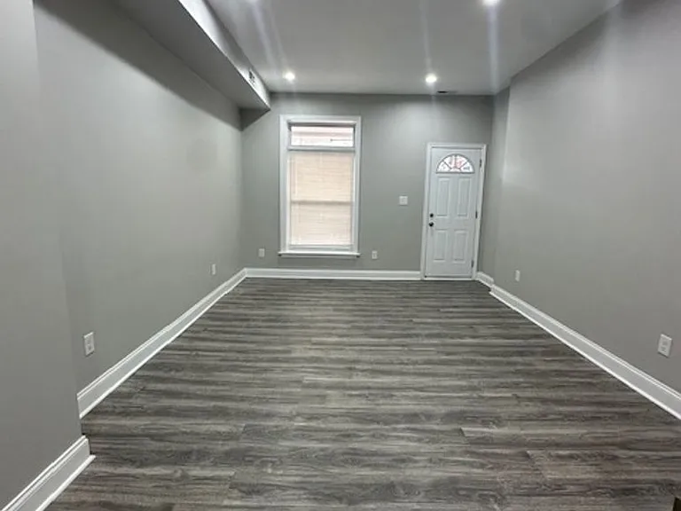 336 Whitridge Ave — Photo 3
