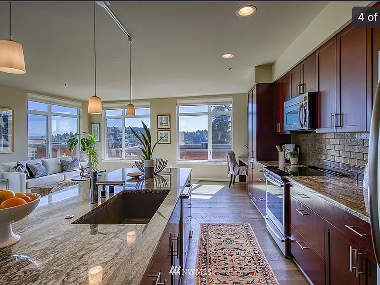 180 Harbor Square Loop NE #B315 — Photo 3
