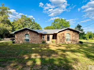 368 County Road 4684, Atlanta, TX 75551
