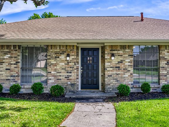 3rd image of 1720 Hearthstone Dr