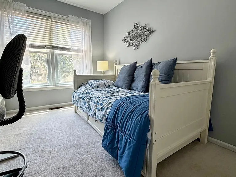 52 White Pine Ct — Photo 31