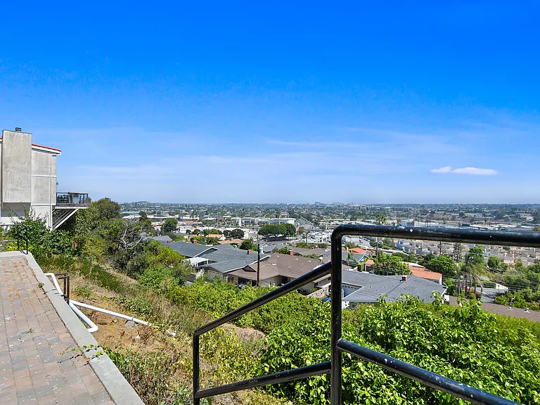 4217 Mesa St — Photo 21