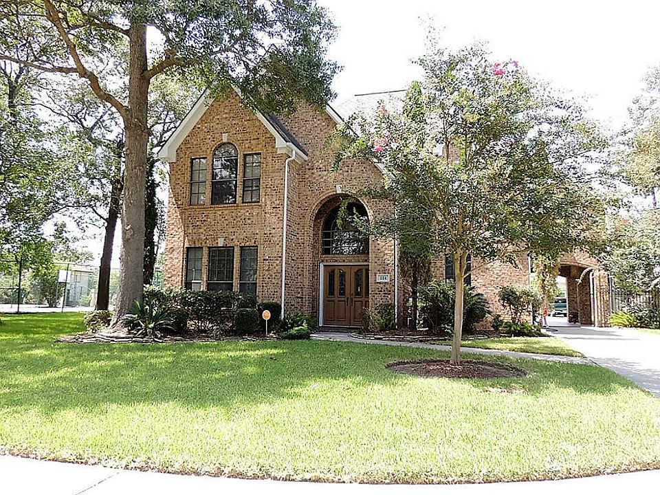 1st image of 224 Rollingwood Cir