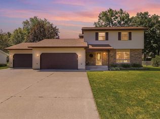 1841 Ponderosa St, Plover, WI 54467