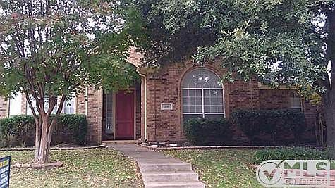 3rd image of 206 Fairfax Dr