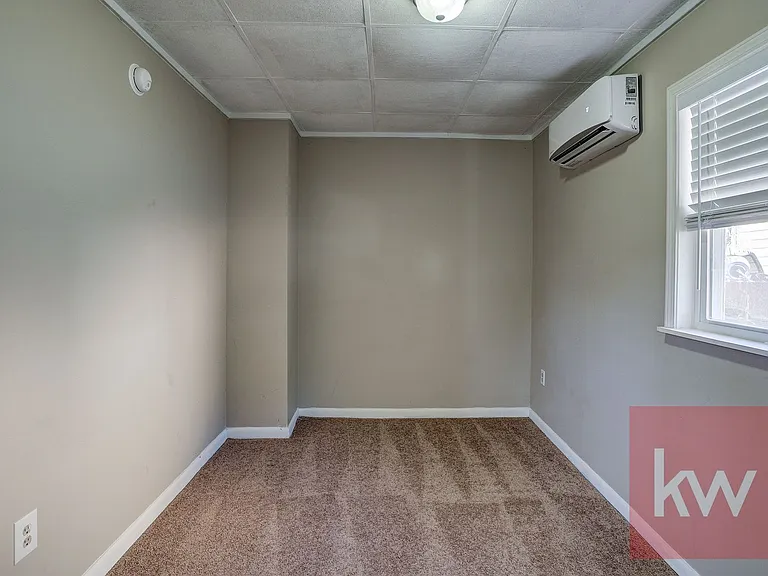 314 Wilson Ave — Photo 5