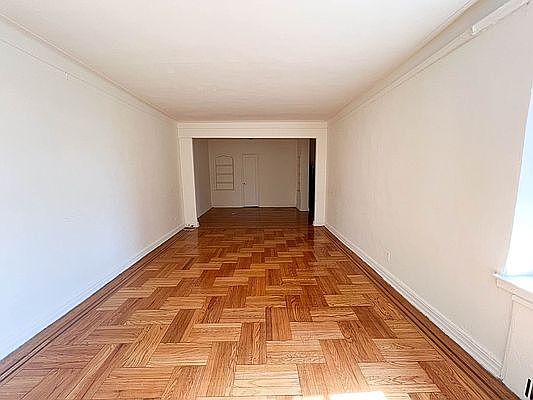 4th image of 8615 Elmhurst Ave APT 4F
