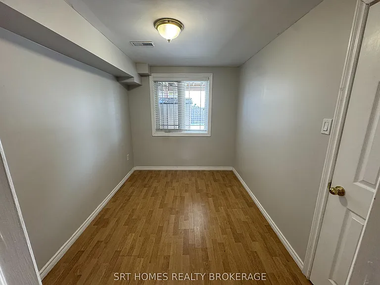 107 Bean Cres — Photo 9