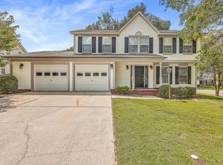 109 Carter Dr, Goose Creek, SC 29445