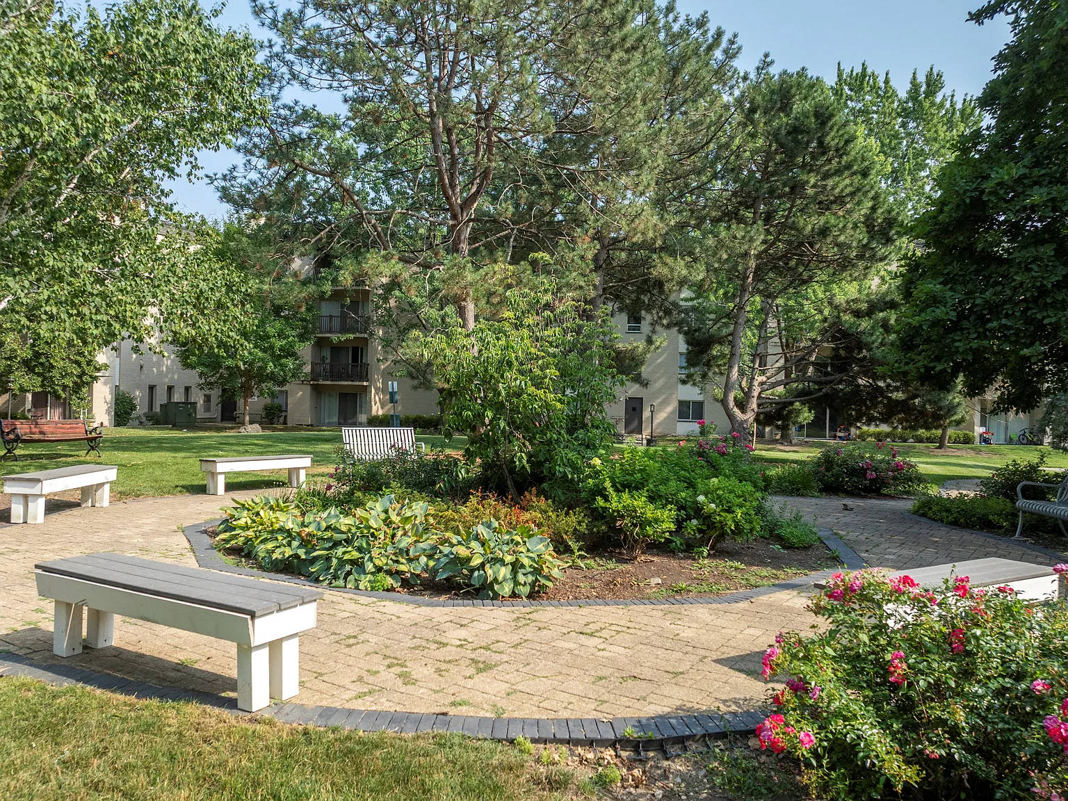 Stonebridge of Arlington Heights — Photo 4