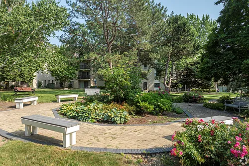 Stonebridge of Arlington Heights Photo 1