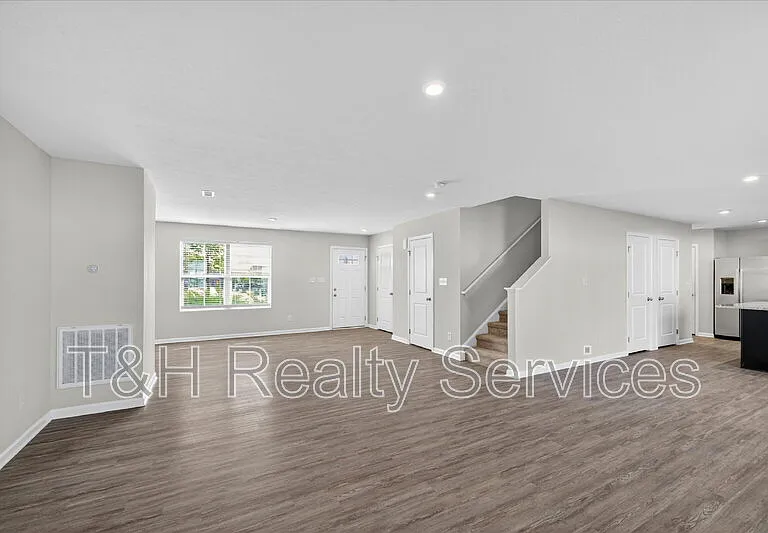 40 N Fairfield Dr — Photo 10