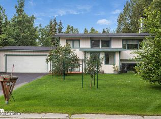 8320 Kronos Dr, Anchorage, AK 99502